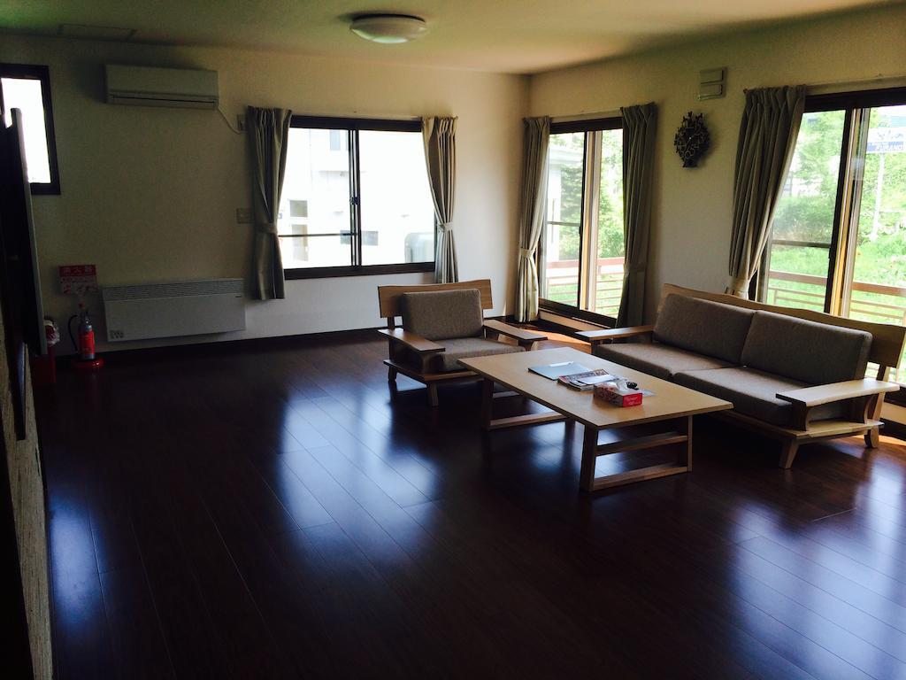Villa Kashiwa House Nakafurano Zimmer foto